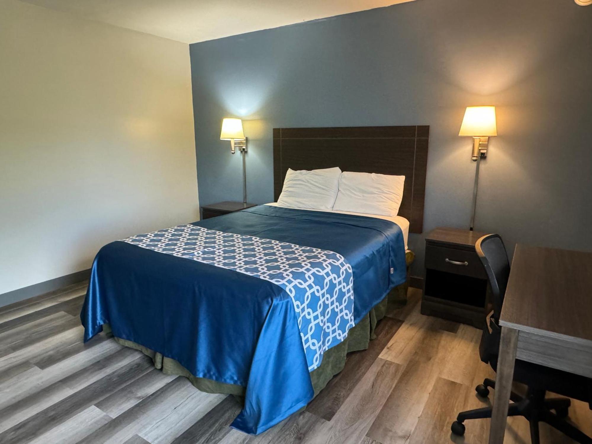 Travelodge By Wyndham Gainesville Ґейнсвілл Екстер'єр фото